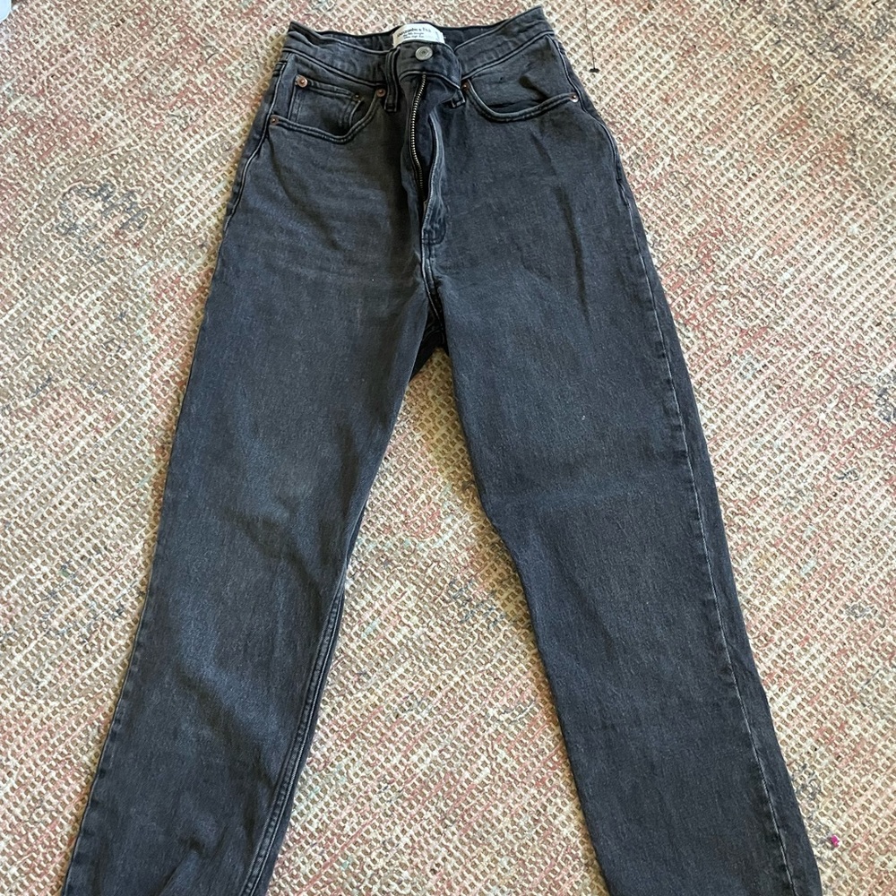 Abercrombie curve love 90s straight ultra high rise